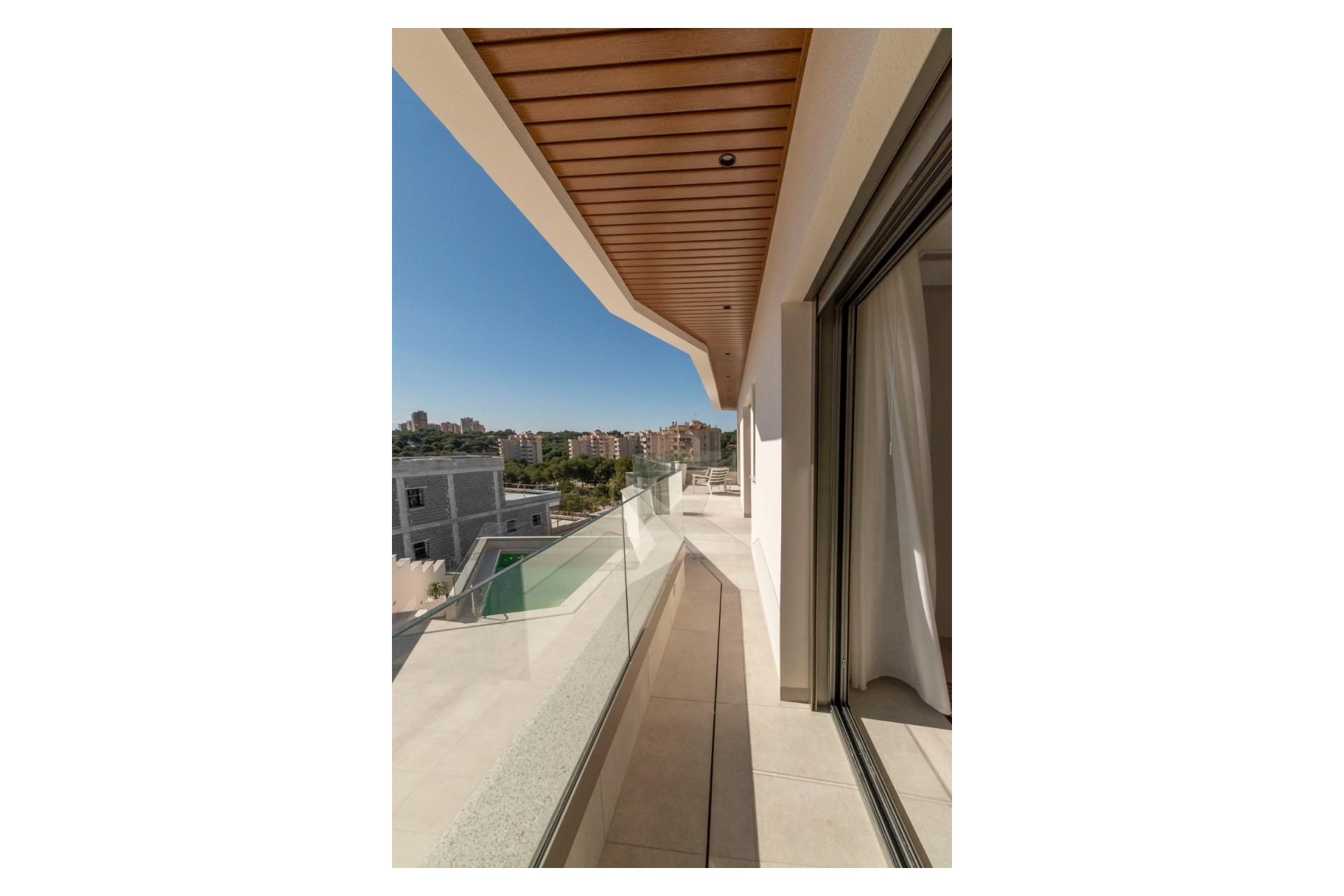 Перепродажа - Villa -
Alicante - Campoamor