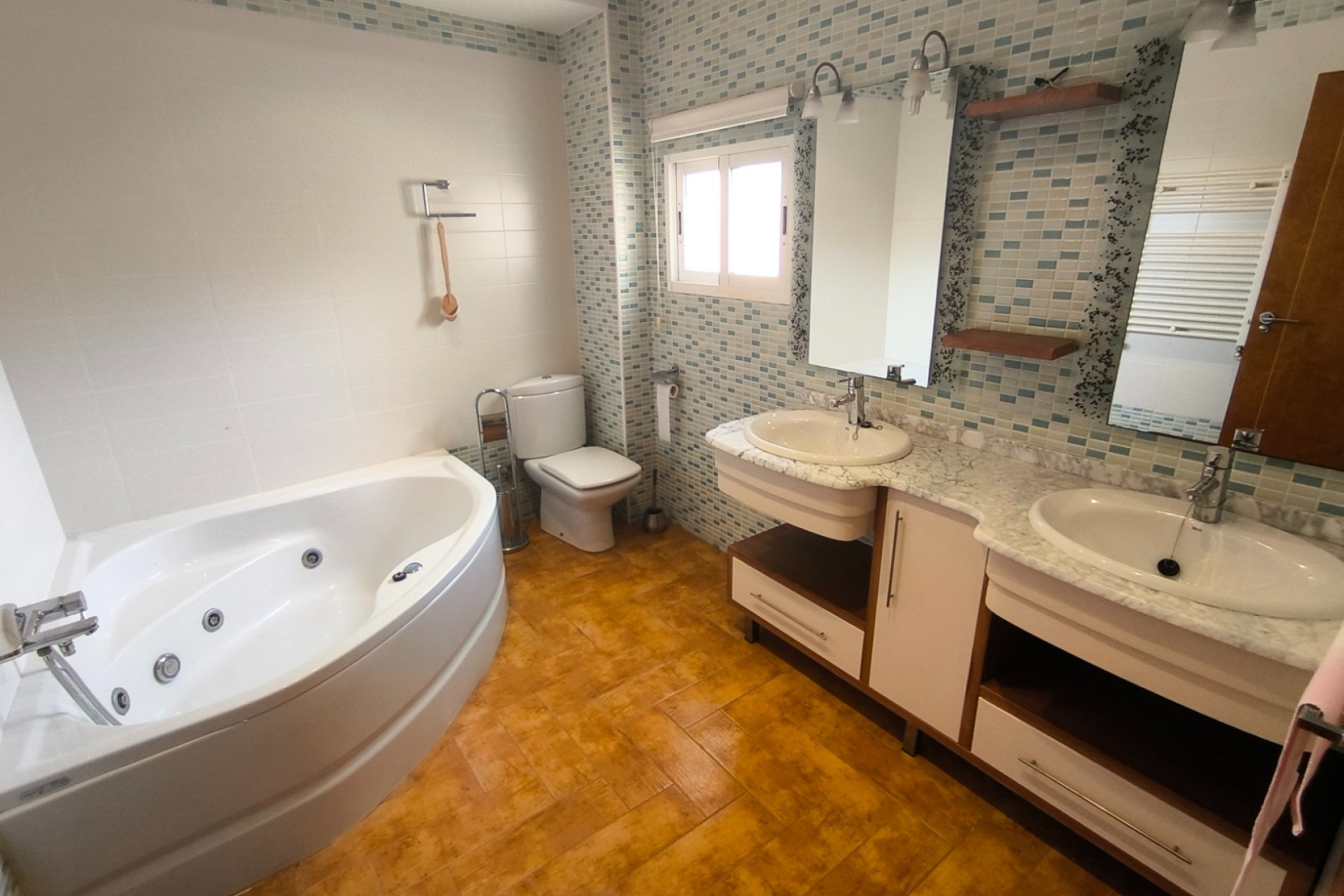 Перепродажа - Villa -
Los Montesinos