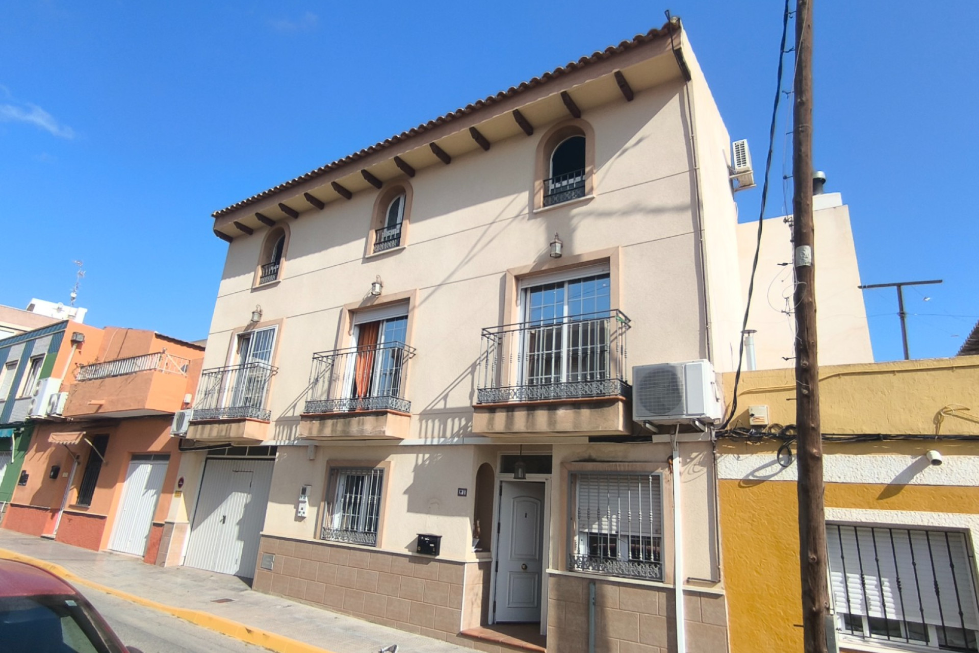 Перепродажа - Villa -
Los Montesinos