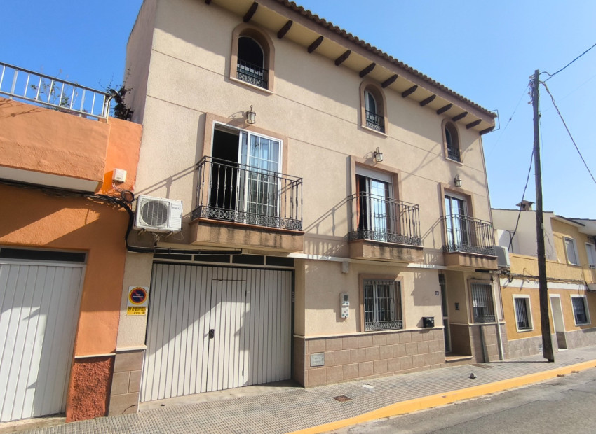 Перепродажа - Villa -
Los Montesinos