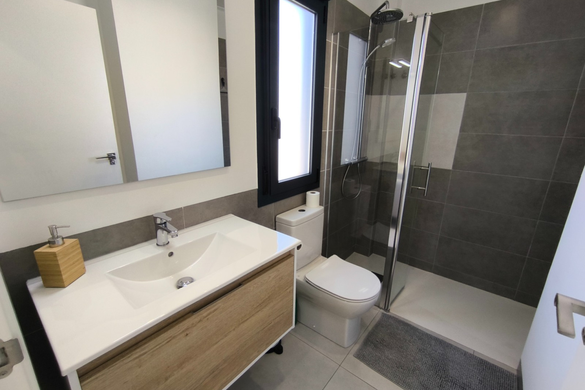 Resale - Apartment / flat -
Alhama de Murcia