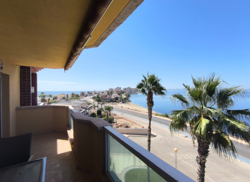 Resale - Apartment / flat -
La Manga Del Mar Menor - La Manga