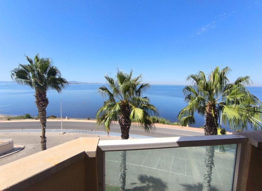 Resale - Apartment / flat -
La Manga Del Mar Menor - La Manga