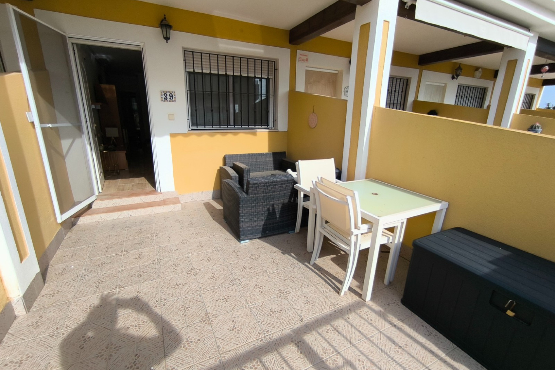Resale - Townhouse -
Dolores de Pacheco