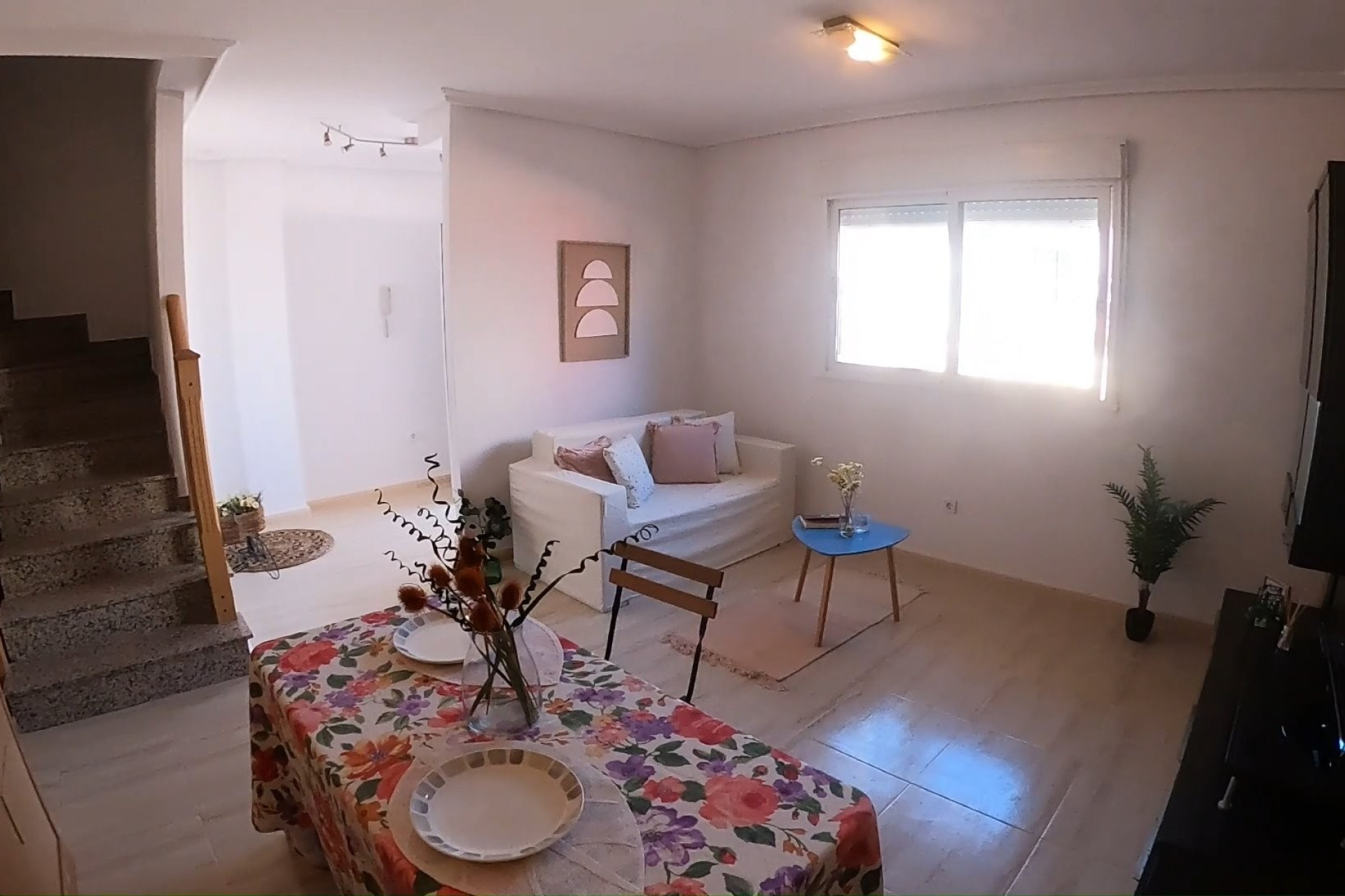 Resale - Townhouse -
San Javier