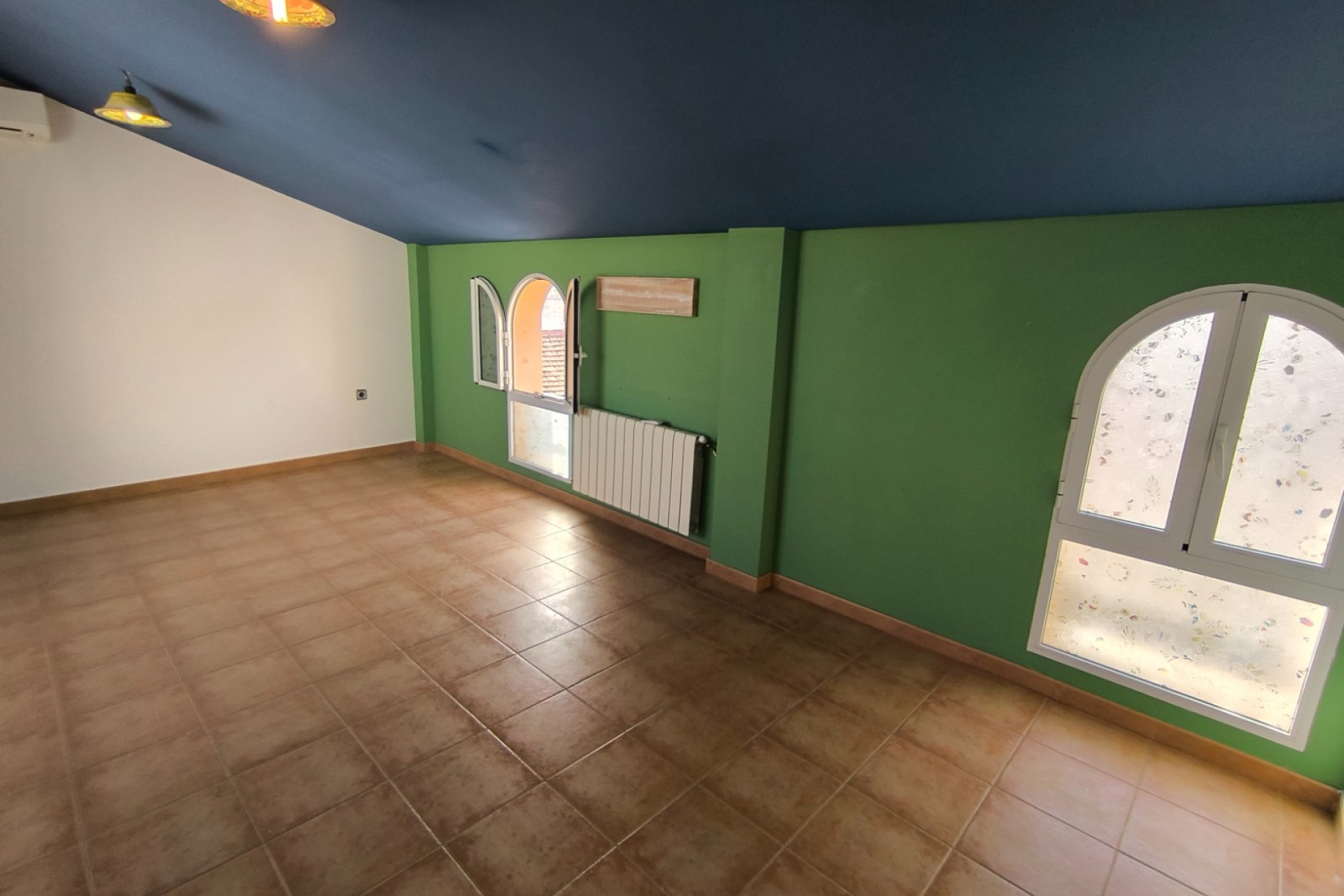 Resale - Villa -
Los Montesinos