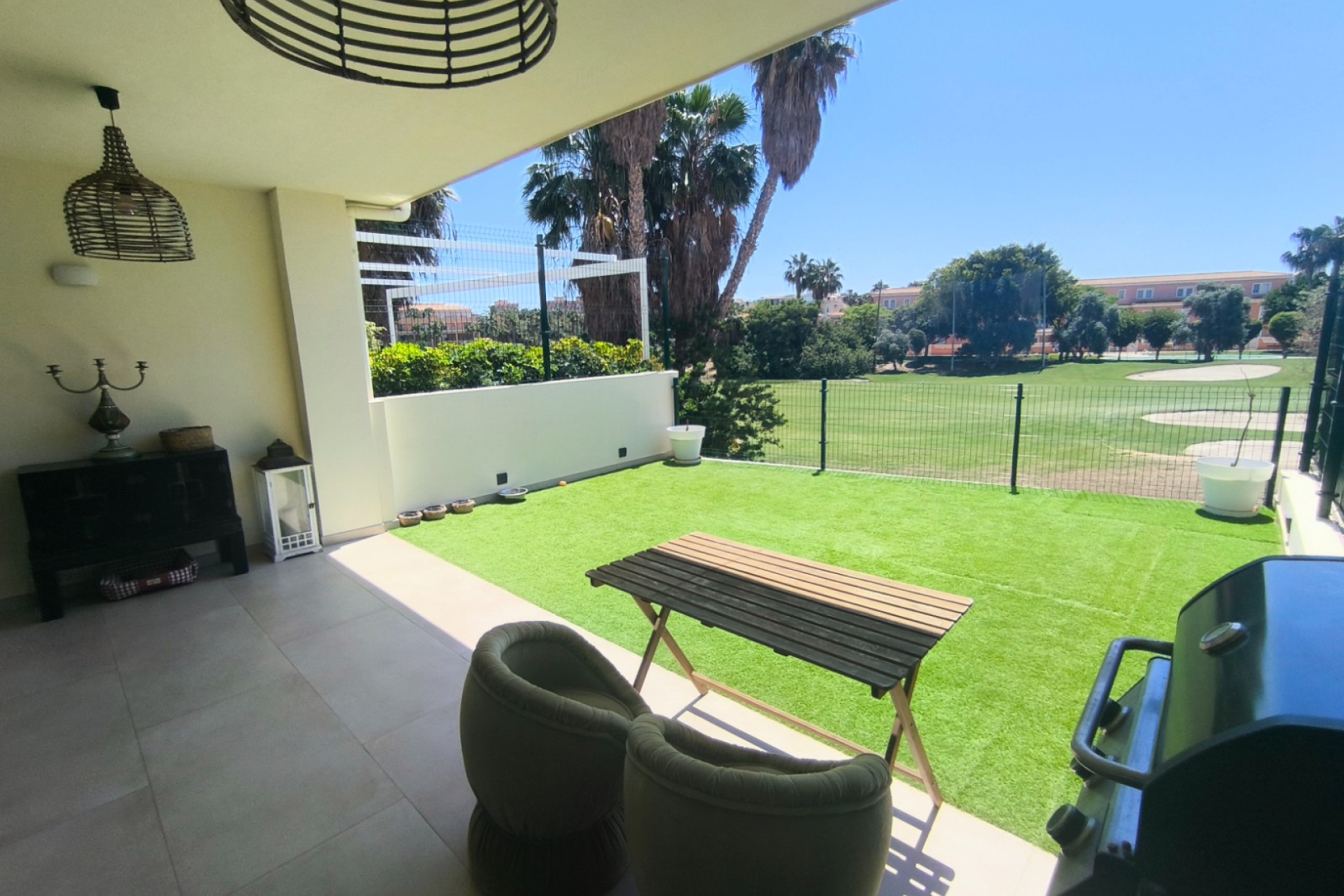 Resale - Villa -
San Juan de Alicante