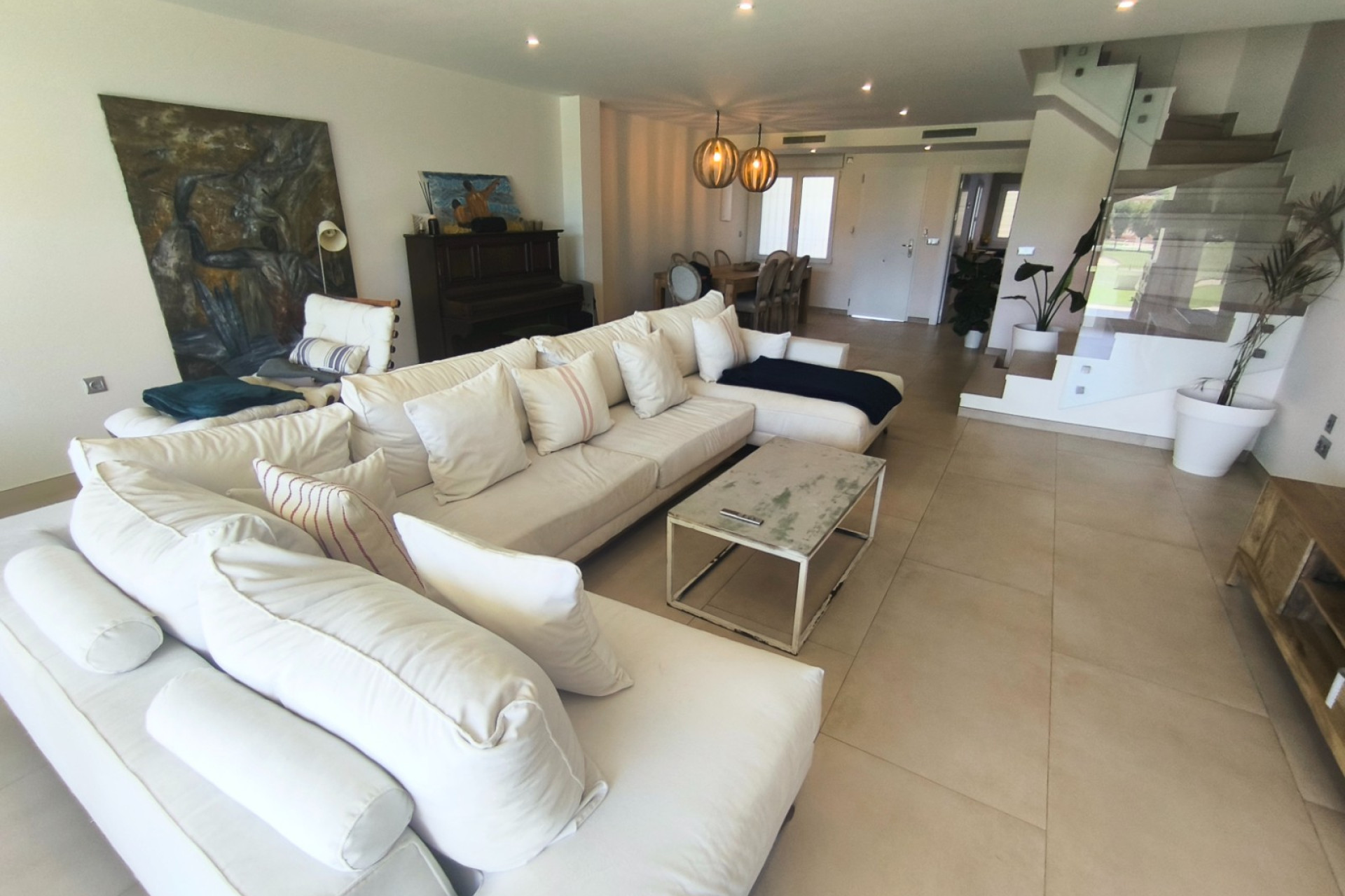 Resale - Villa -
San Juan de Alicante