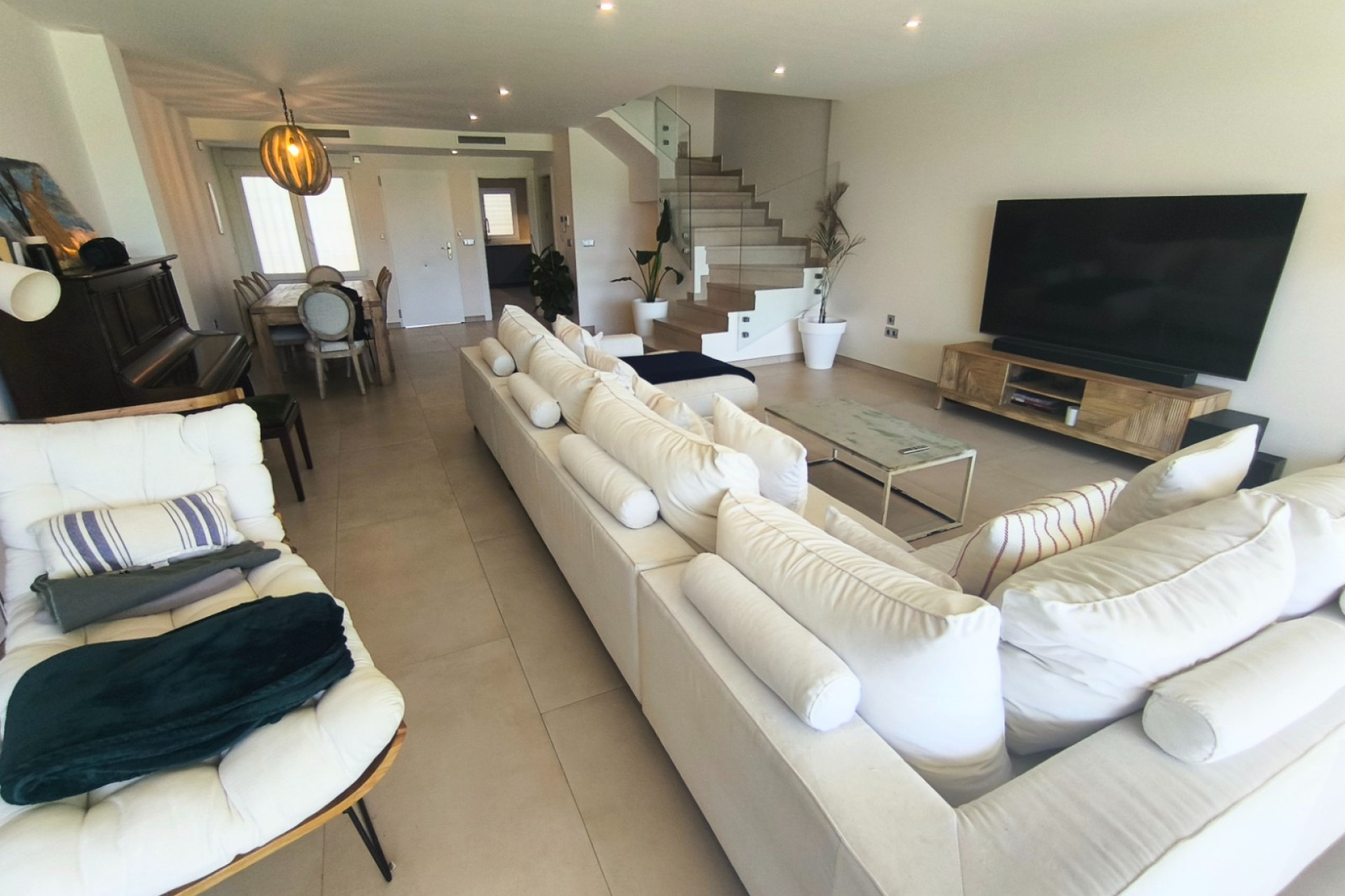 Resale - Villa -
San Juan de Alicante