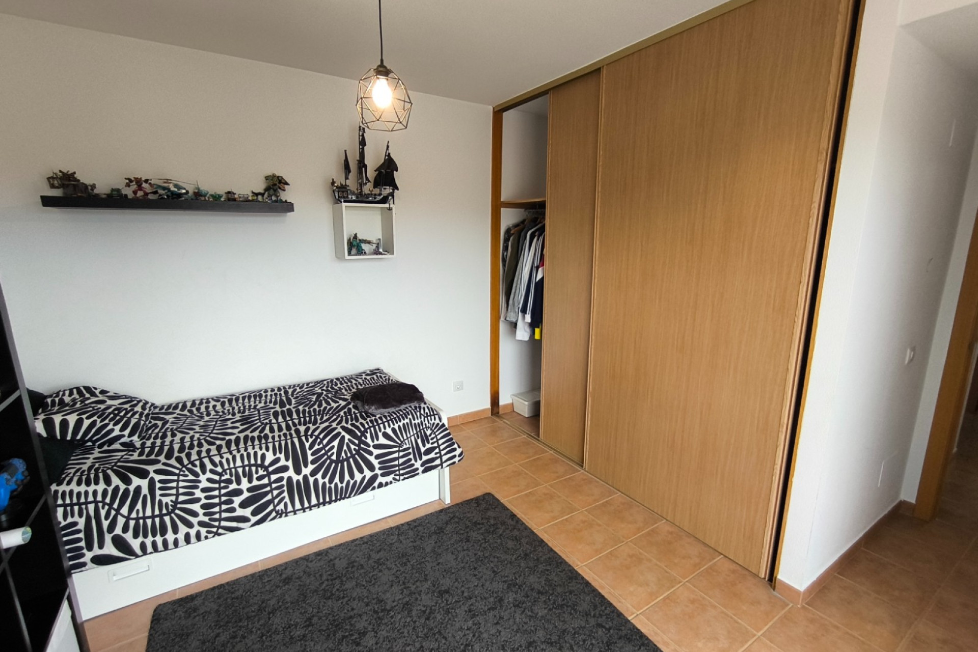 Resale - Villa / Semi semi-detached -
Murcia