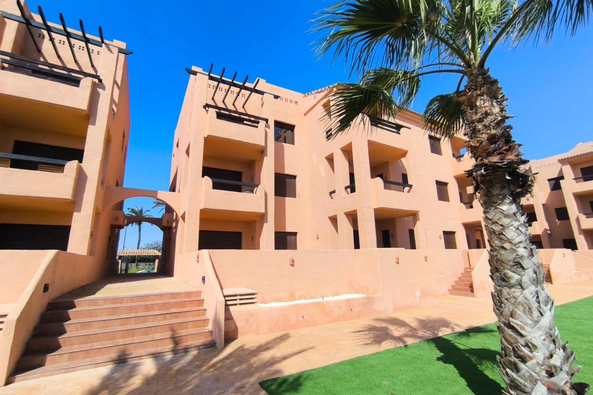 Revente - Attique -
 - Serena Golf