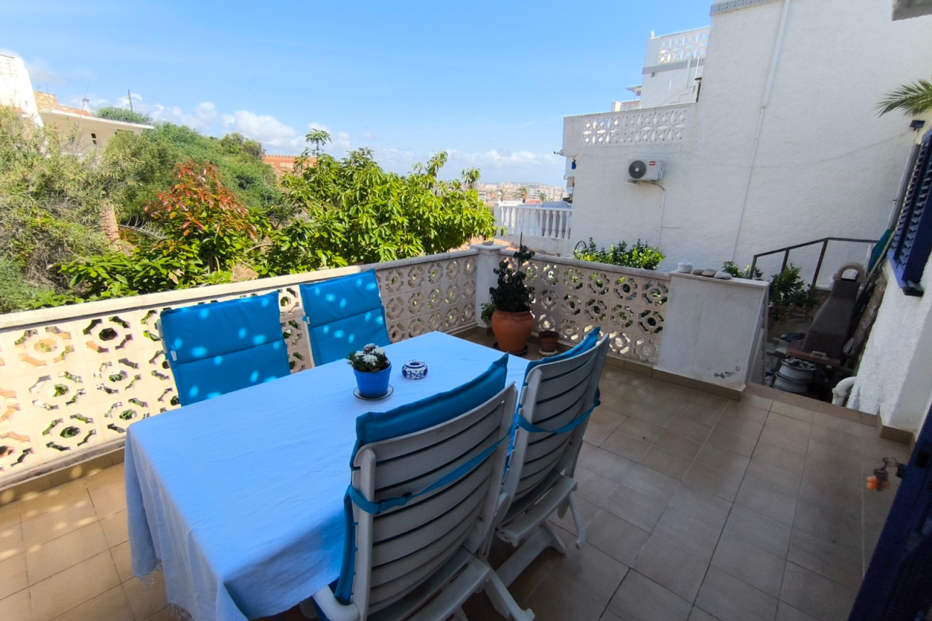 Revente - Maison de ville -
Torrevieja