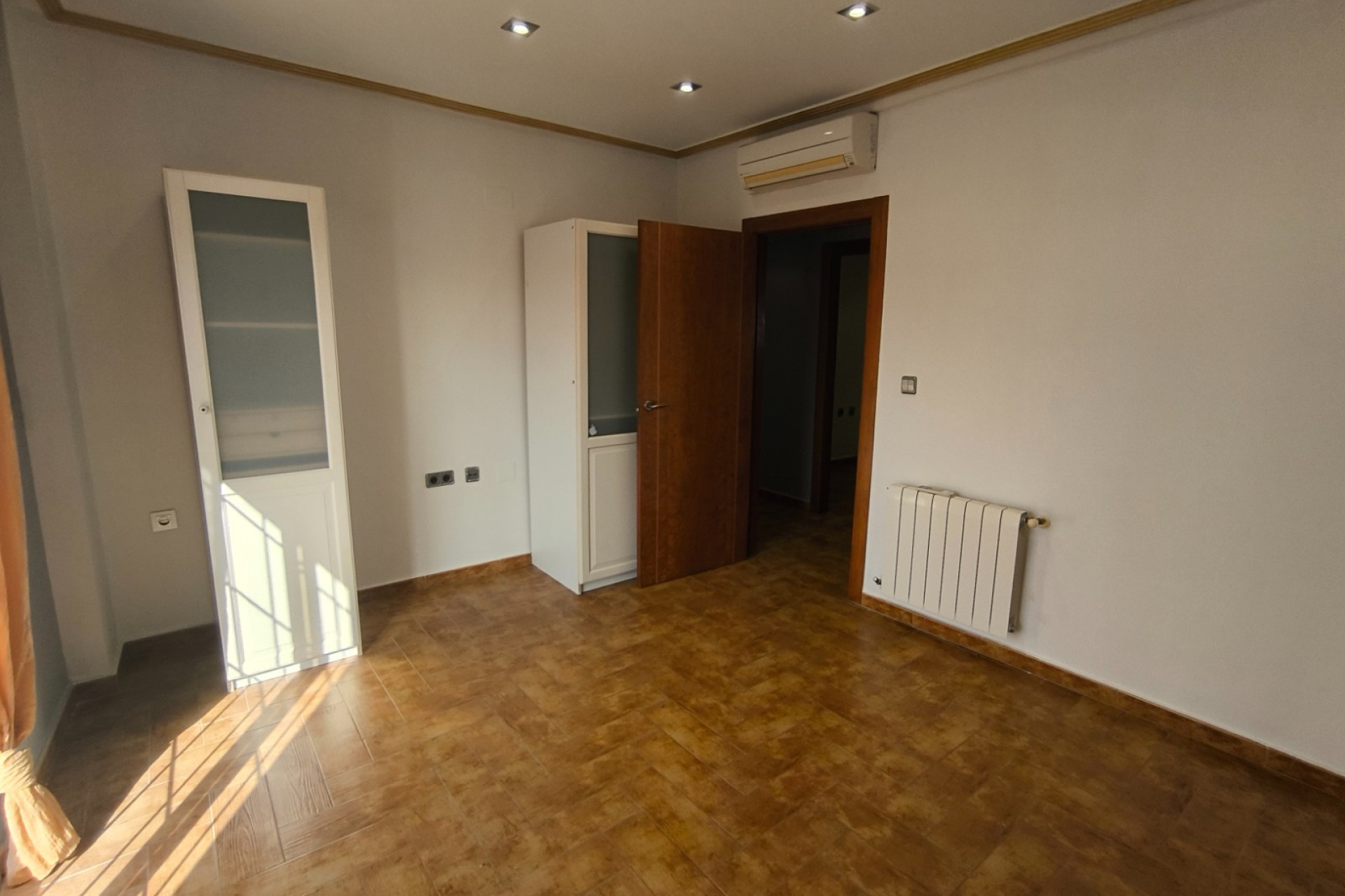 Revente - Villa -
Los Montesinos