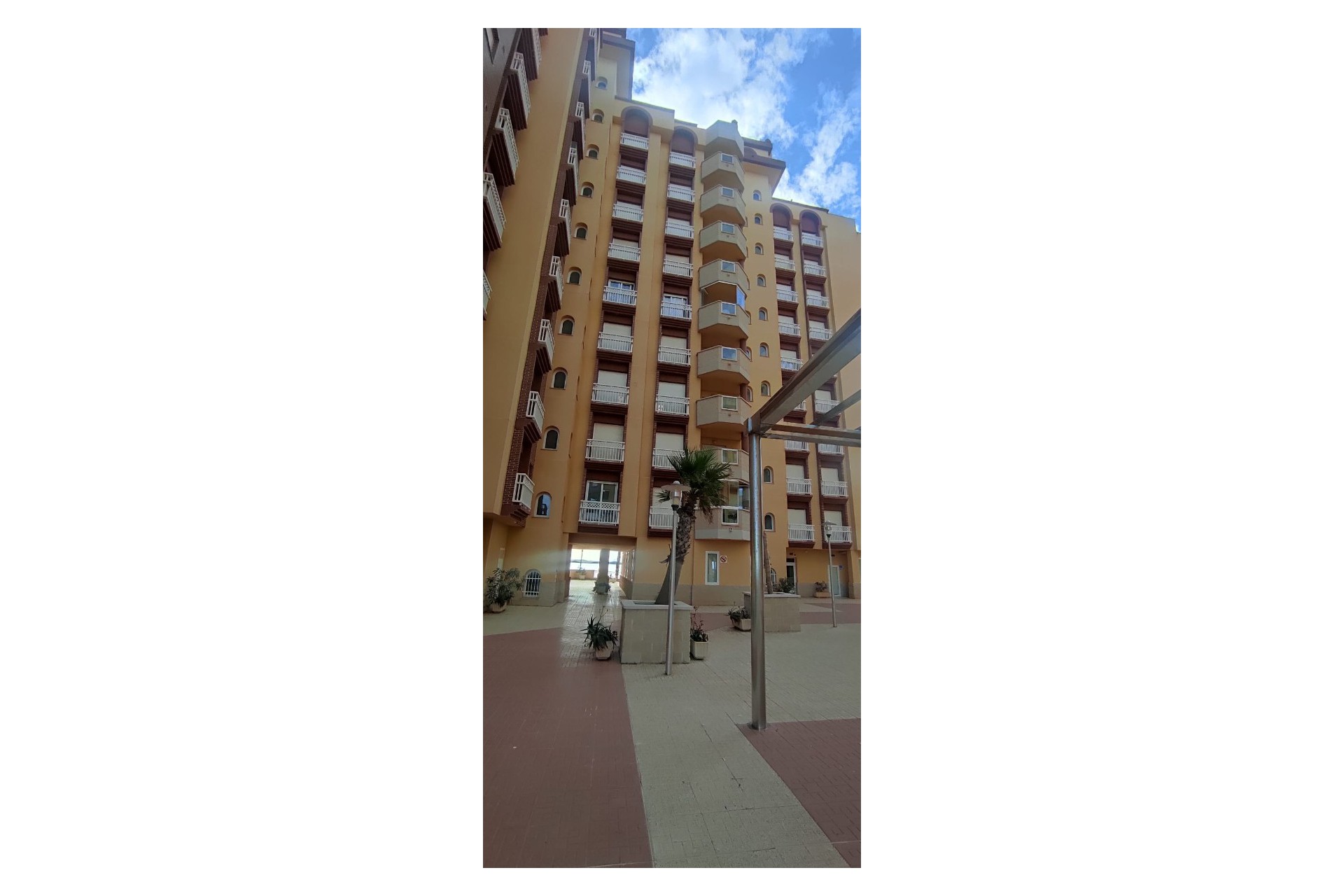 Segunda mano - Apartamento / piso -
La Manga Del Mar Menor - La Manga