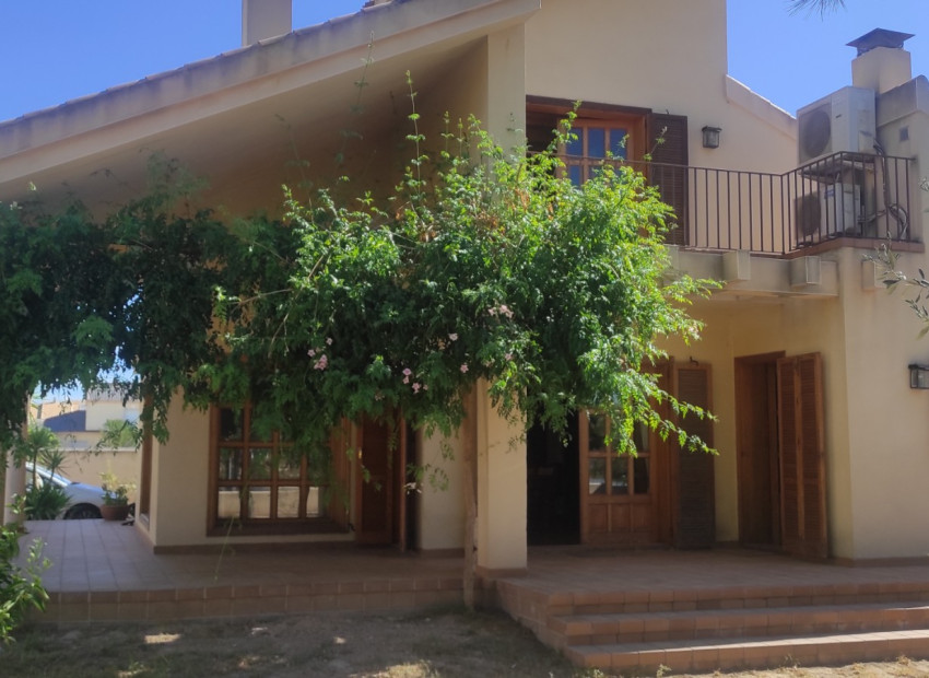 Segunda mano - Chalet -
San Javier