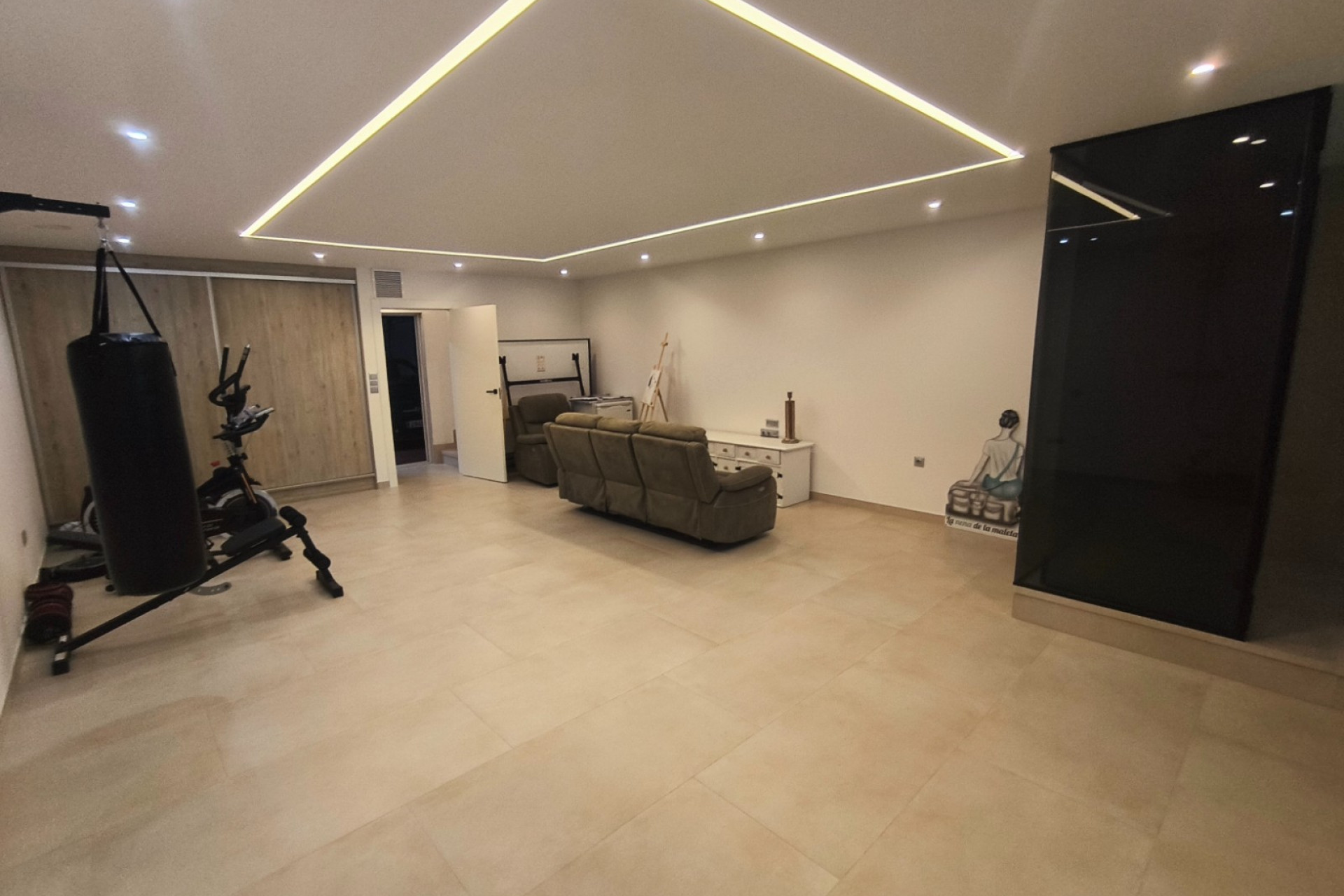 Segunda mano - Villa -
San Juan de Alicante