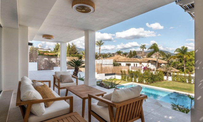 Villa - Obra nueva - Marbella - Marbella