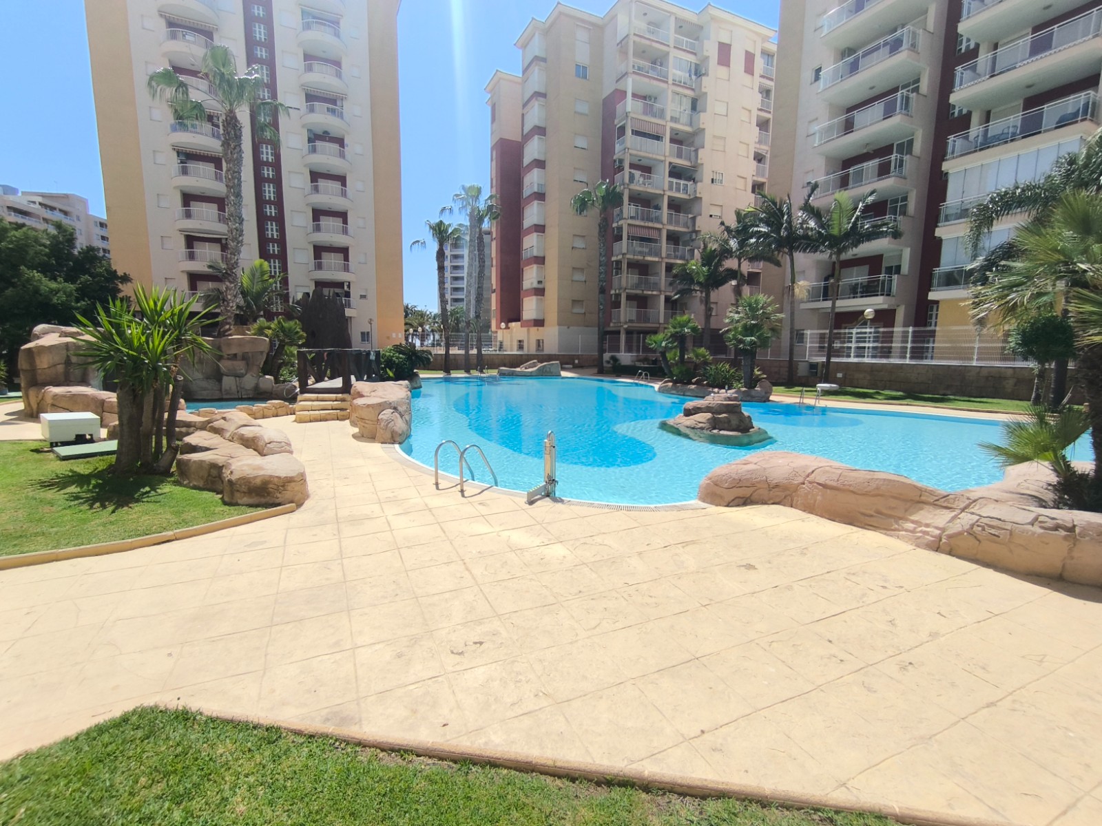Apartment / flat in La Manga Del Mar Menor