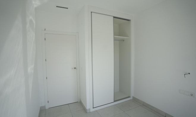 Nybyggnation - Radhus -
Polop