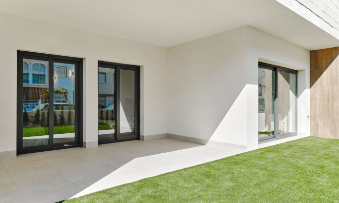 Obra nueva - Bungalow -
Torrevieja
