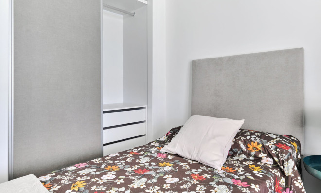 Obra nueva - Bungalow -
Torrevieja