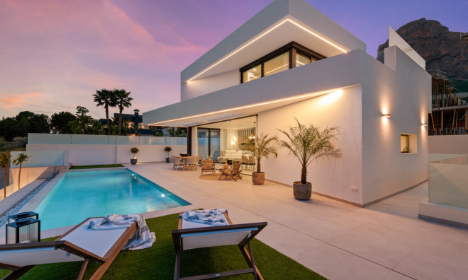 Obra nueva - Adosado -
Polop