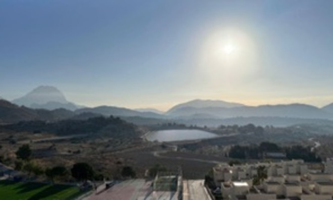 Nybyggnation - Takvåning -
Relleu