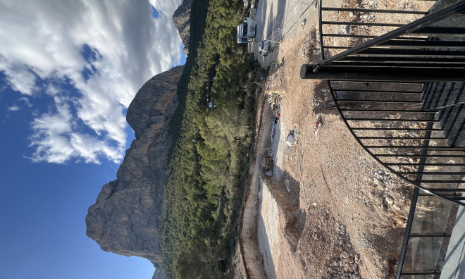 Obra nueva - Villa / Semi pareado -
Polop