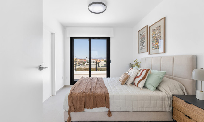 Новое здание - Вилла / Полуотдельная -
Rafal