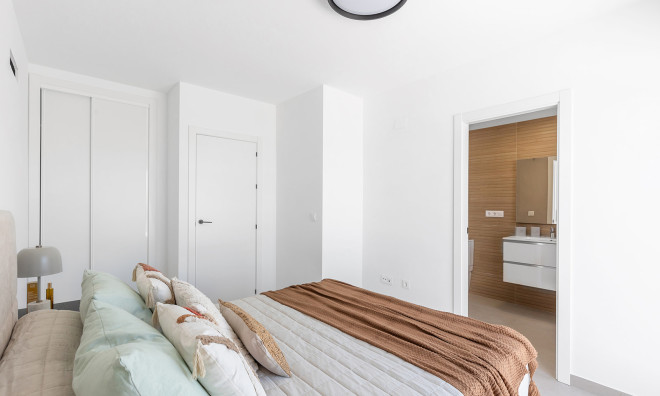 Новое здание - Вилла / Полуотдельная -
Rafal