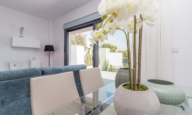 Nybyggnation - Bungalow -
Torrevieja