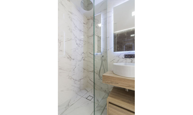 Nybyggnation - Bungalow -
Torrevieja