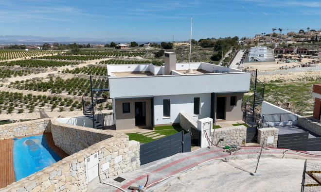 New Build - Villa / Semi semi-detached -
Algorfa