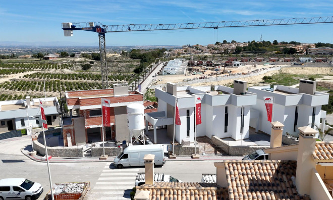 New Build - Villa / Semi semi-detached -
Algorfa