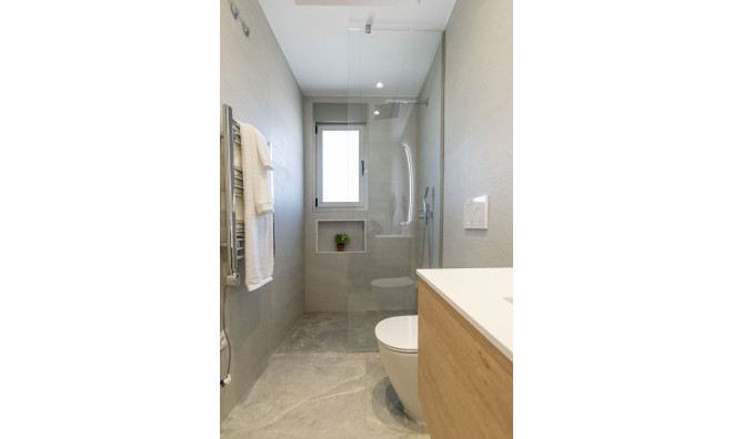 Новое здание - Таунхаус -
Pilar de la Horadada