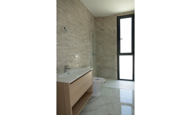 Новое здание - Таунхаус -
Polop