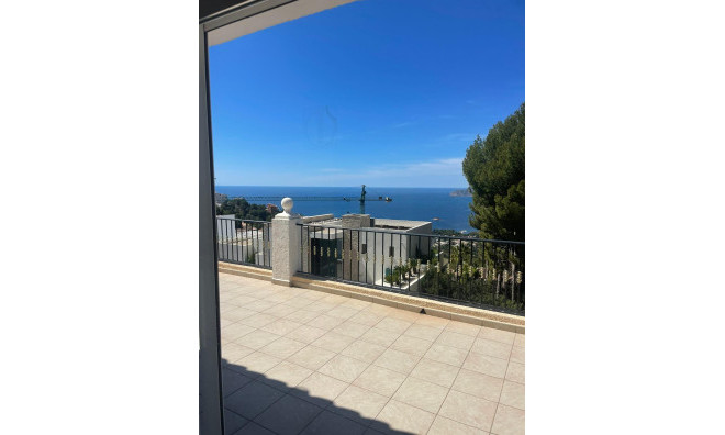 Nybyggnation - Villa -
Altea