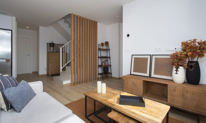 Новое здание - Вилла / Полуотдельная -
Monforte del Cid