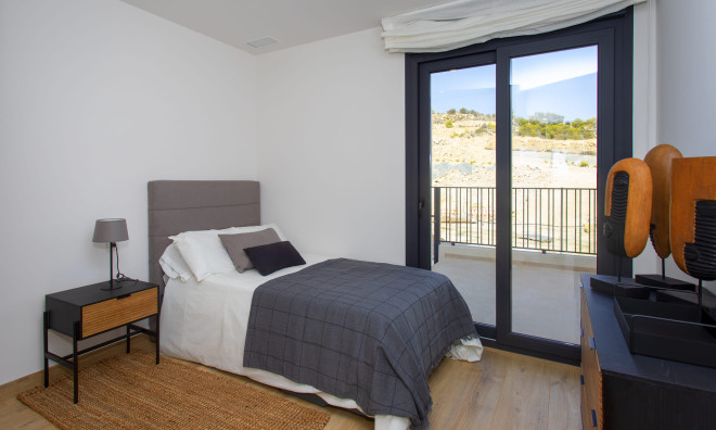 Новое здание - Вилла / Полуотдельная -
Monforte del Cid