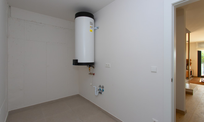 Новое здание - Вилла / Полуотдельная -
Monforte del Cid