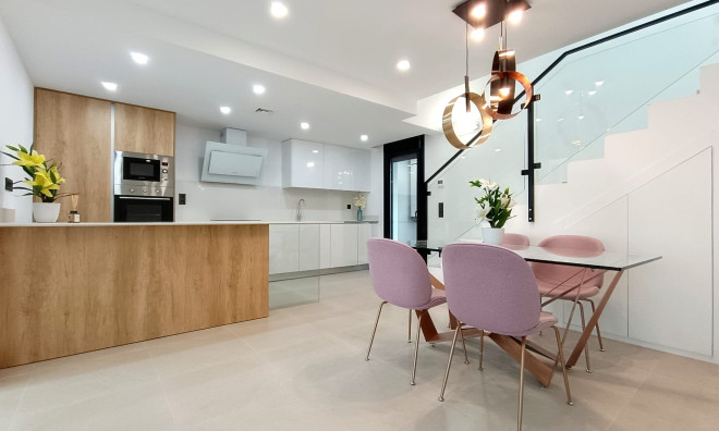 Obra nueva - Villa / Semi pareado -
Benijofar