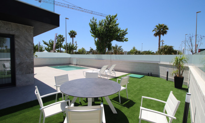 Nouvelle construction - Maison de ville -
Pilar de la Horadada