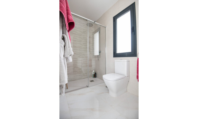 Nouvelle construction - Maison de ville -
Pinar de Campoverde