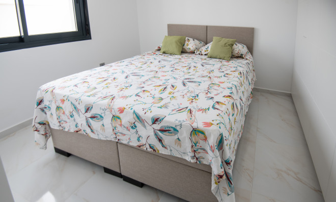 Nouvelle construction - Maison de ville -
Pinar de Campoverde