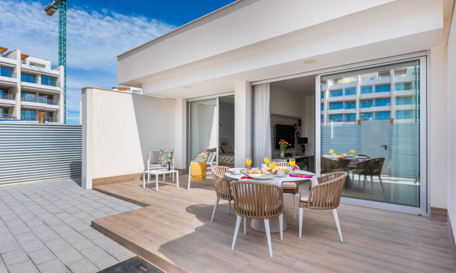 Nybyggnation - Takvåning -
Orihuela Costa