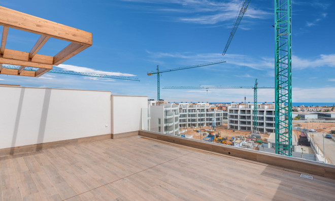 Nybyggnation - Takvåning -
Orihuela Costa