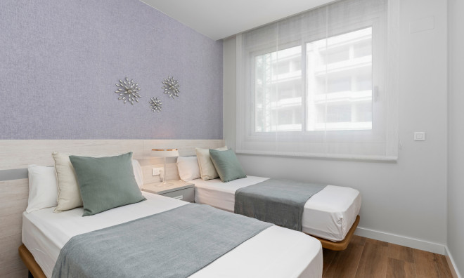 Nybyggnation - Takvåning -
Orihuela Costa