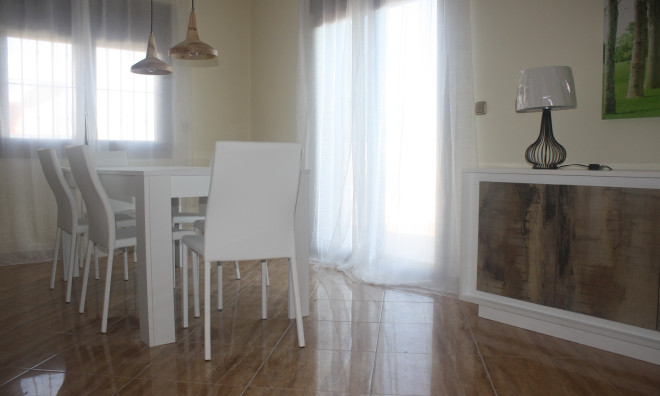 Nouvelle construction - Maison de ville -
Torrevieja