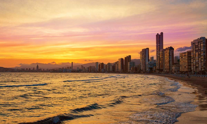 Новое здание - Villa -
Finestrat