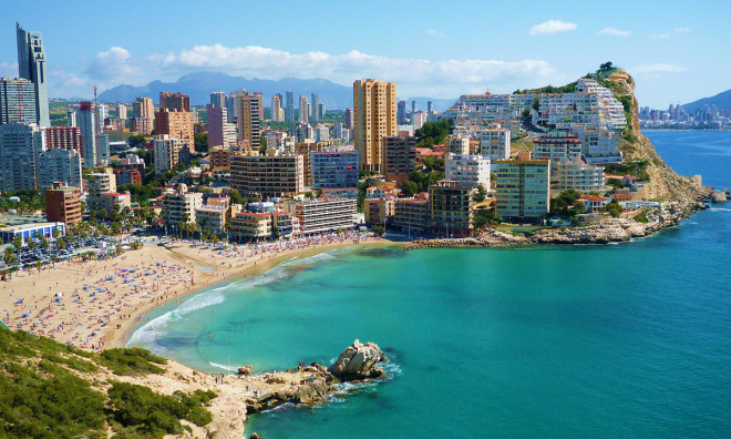 Новое здание - Villa -
Finestrat